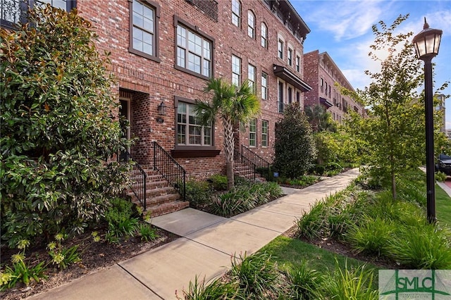 453 Port St, Savannah, GA 31401 - view of property