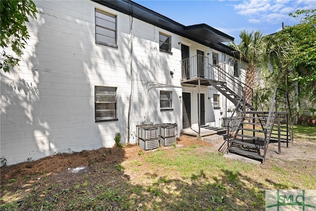 view of rear view of house