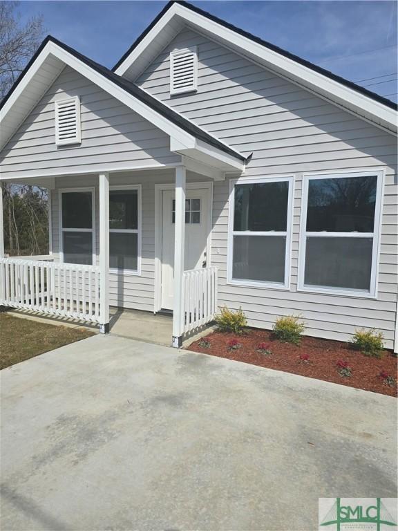 2122 Hagood St, Savannah GA, 31415, 3 bedrooms, 2 baths house for sale