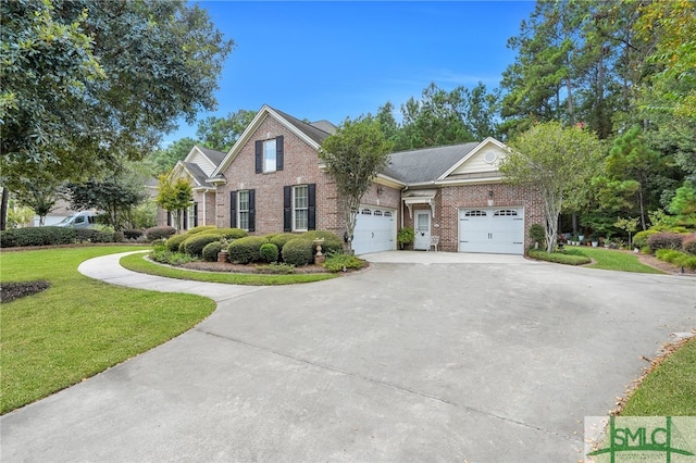 view of front facade featuring a garage and a front lawn