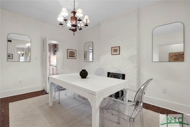 dining space with a notable chandelier