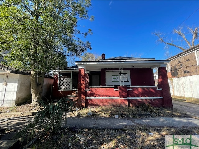 view of front of house featuring a porch