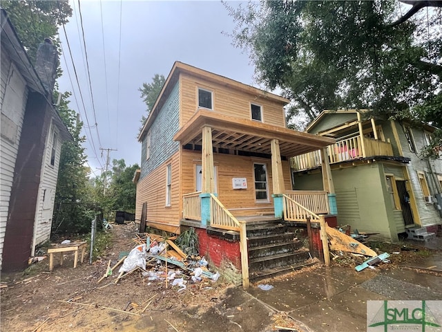 view of front of house featuring a porch