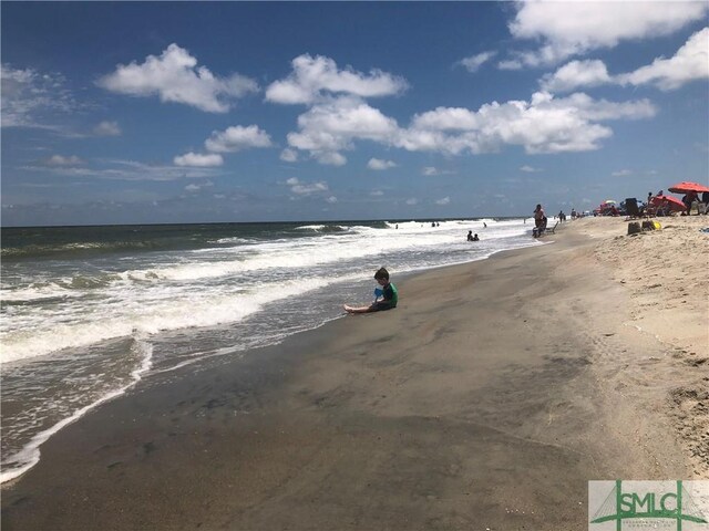 3 6th Pl, Tybee Island, GA 31328