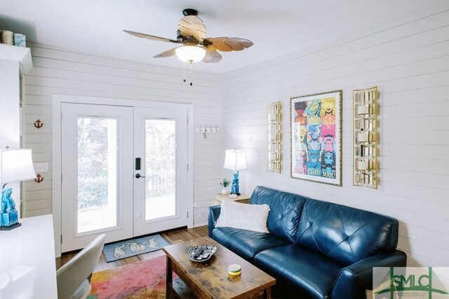 609 E Park Ln, Savannah, GA 31401 - photo 16