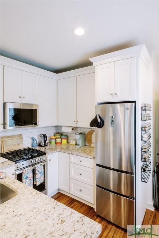 609 E Park Ln, Savannah, GA 31401 - photo 20