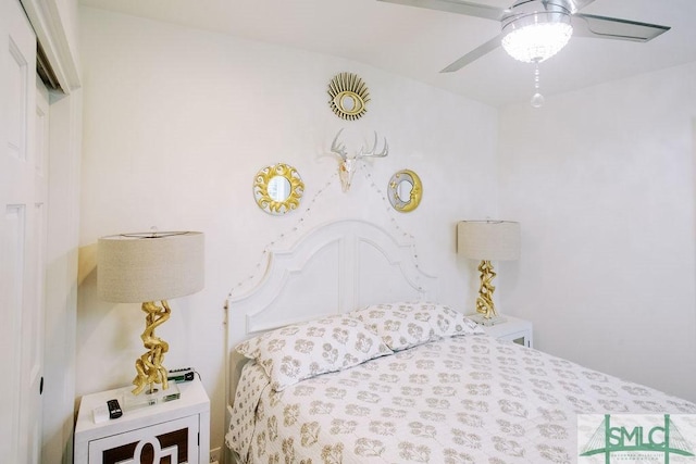 bedroom featuring a ceiling fan