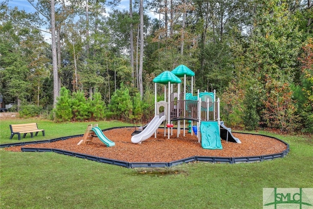 view of jungle gym featuring a yard