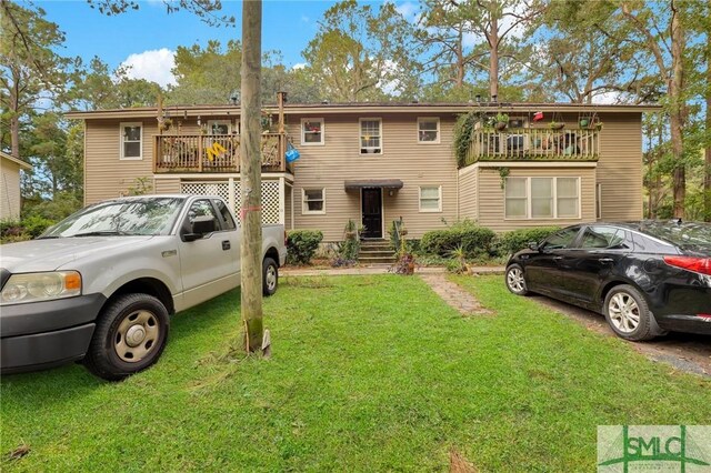 15 Cromwell Pl, Savannah, GA 31410 - view of property with a front lawn