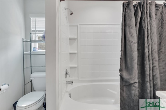 bathroom with toilet and shower / tub combo with curtain