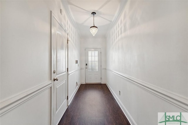 11330 White Bluff Rd Unit 46, Savannah, GA 31419 - entryway with dark wood finished floors