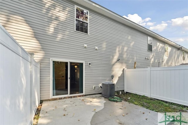 11330 White Bluff Rd Unit 46, Savannah, GA 31419 - back of property featuring a patio area, fence, and cooling unit