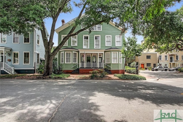 view of front of house