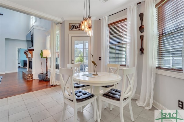 dining room featuring light hardwood / wood-style floors and a chandelier