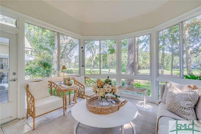 sunroom / solarium with a healthy amount of sunlight