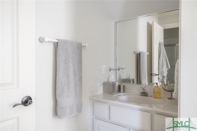 bathroom with vanity