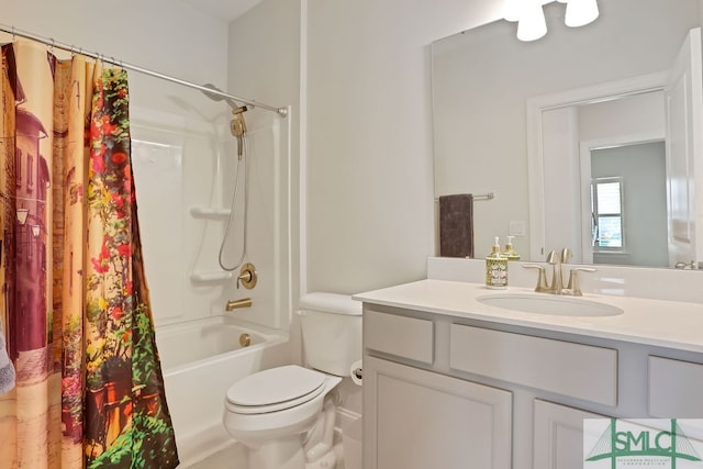 full bathroom featuring toilet, shower / tub combo with curtain, and vanity