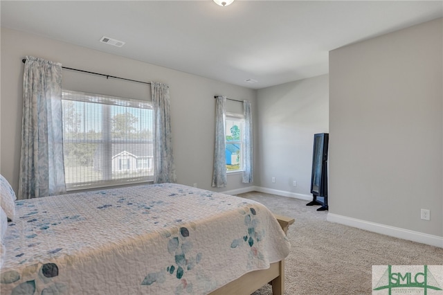 view of carpeted bedroom