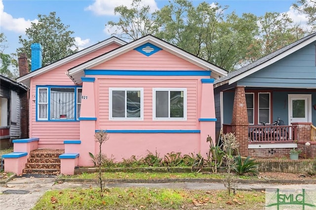 bungalow featuring covered porch