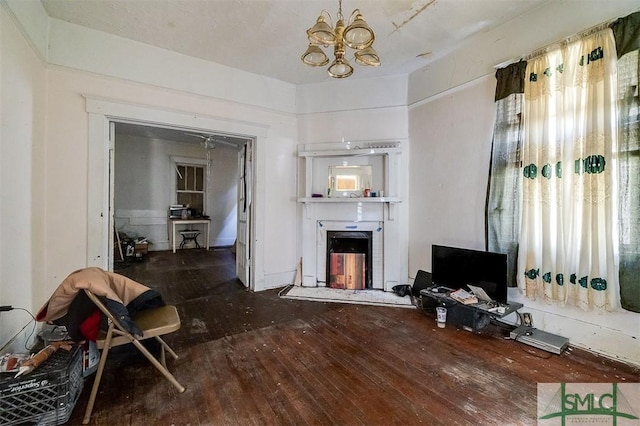 806 W 39th St, Savannah, GA 31415 - photo 5