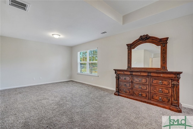 unfurnished bedroom featuring carpet flooring