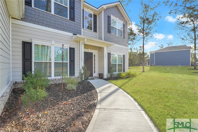 view of front of house with a front yard