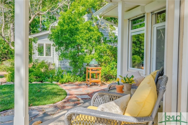 view of patio / terrace featuring outdoor lounge area