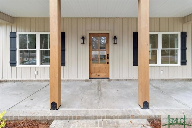 215 Wildwood Dr, Sylvania, GA 30467 - property entrance featuring a porch