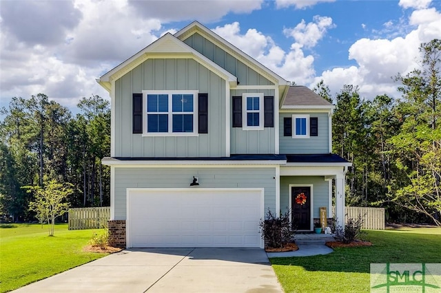 craftsman house featuring a garage and a front yard