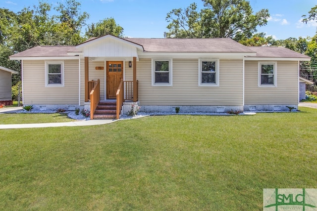 ranch-style house with a front yard