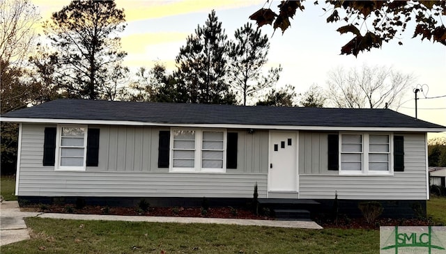 4192 Halcyondale Rd, Sylvania, GA 30467 - view of front of property featuring a yard