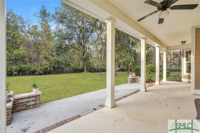 view of patio with ceiling fan