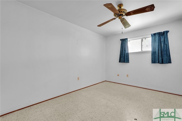 unfurnished room featuring ceiling fan