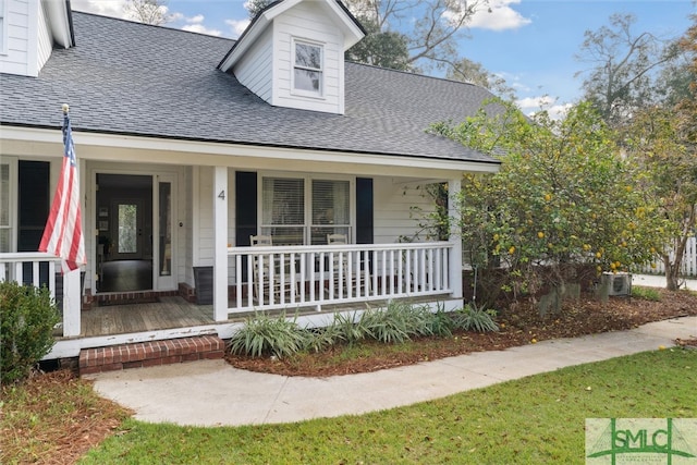 doorway to property with covered porch