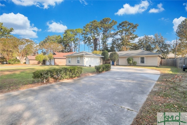 ranch-style home with a front lawn