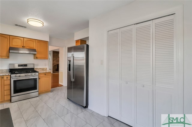 kitchen featuring stainless steel appliances