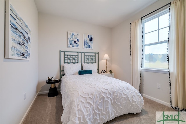 bedroom featuring carpet floors