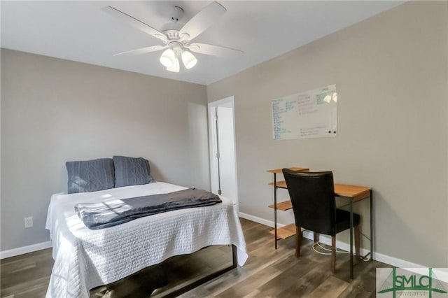 17 S Lake Dr, Savannah, GA 31410 - bedroom with dark wood-style floors, baseboards, and ceiling fan