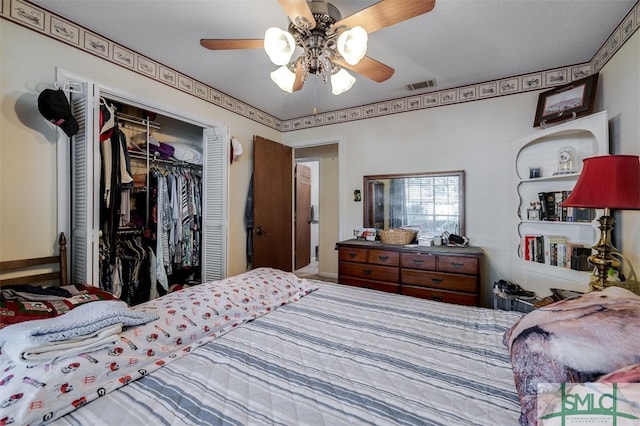 bedroom featuring a closet and ceiling fan