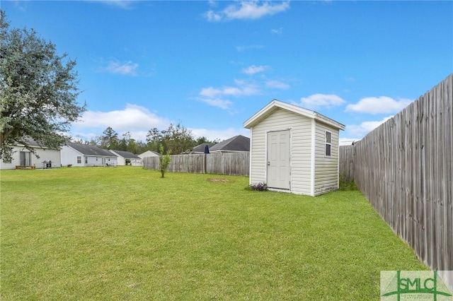 view of yard with a storage shed