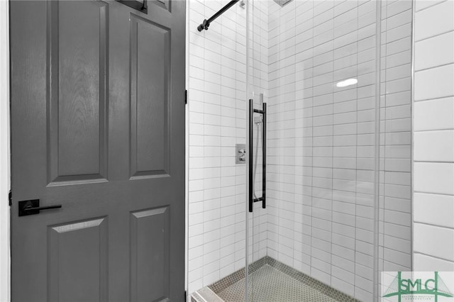 bathroom featuring walk in shower