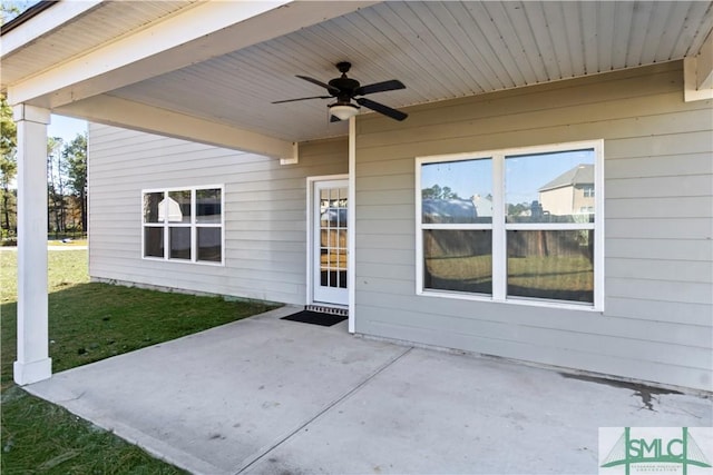 view of patio / terrace with ceiling fan