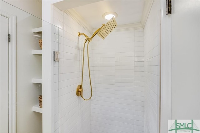 details featuring crown molding and a tile shower