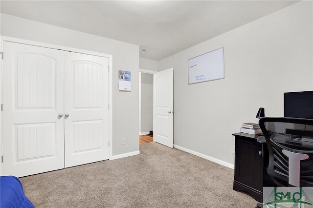 office space with light carpet