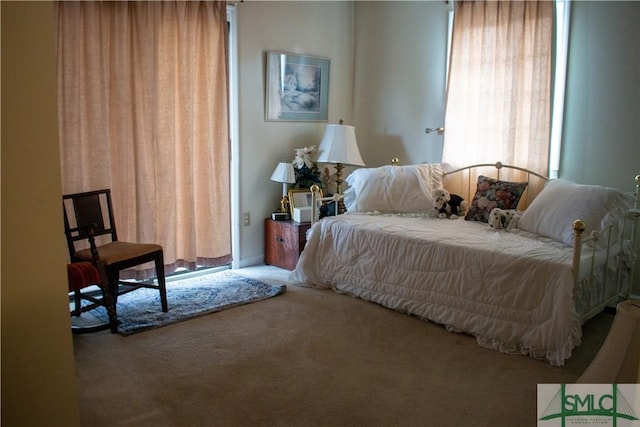 bedroom featuring carpet floors