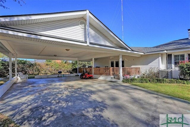 exterior space with a porch