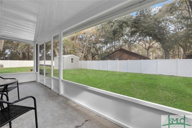 view of sunroom / solarium