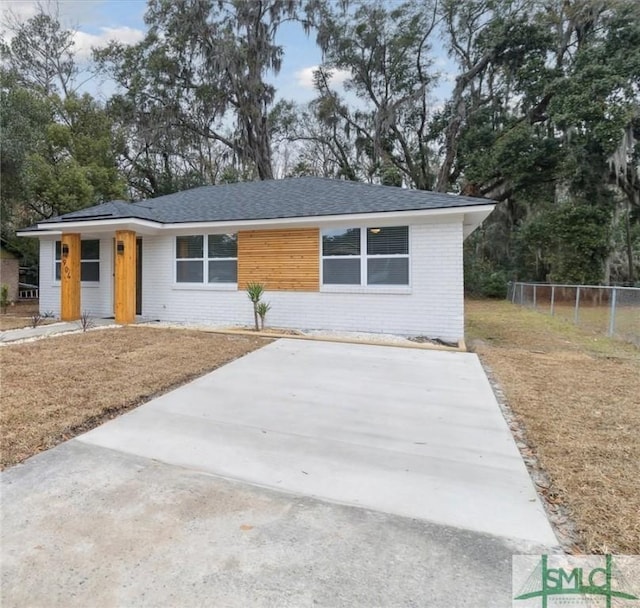 view of front of home