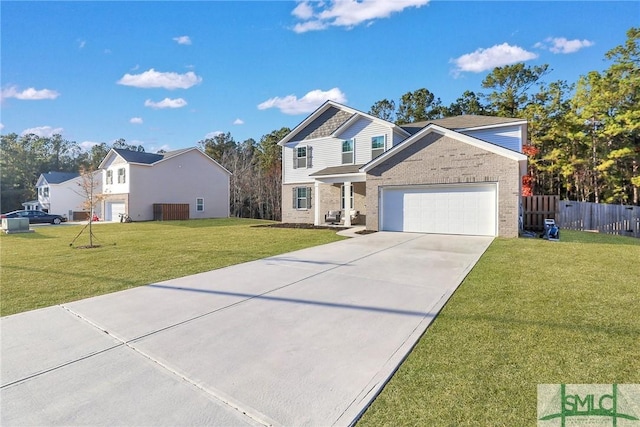 view of front of home featuring a front yard