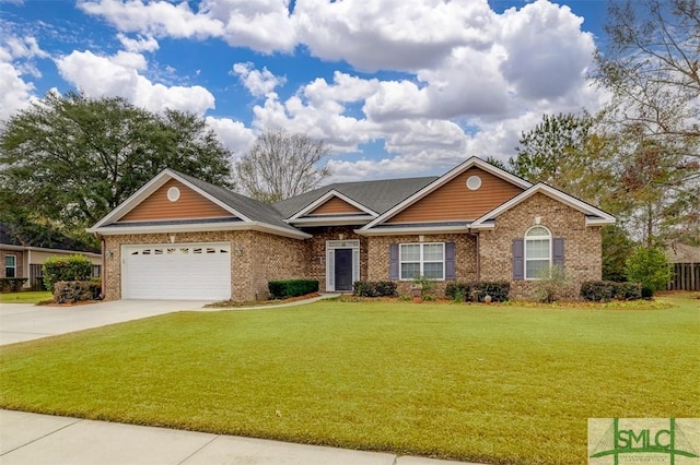 ranch-style home featuring a front yard